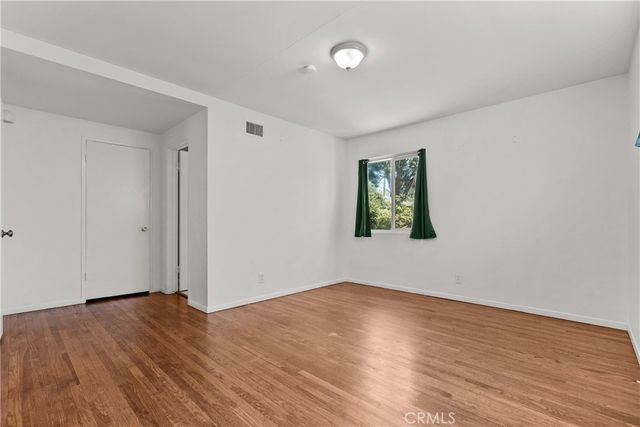 10048 Swinton Avenue, Granada Hills, CA 91343