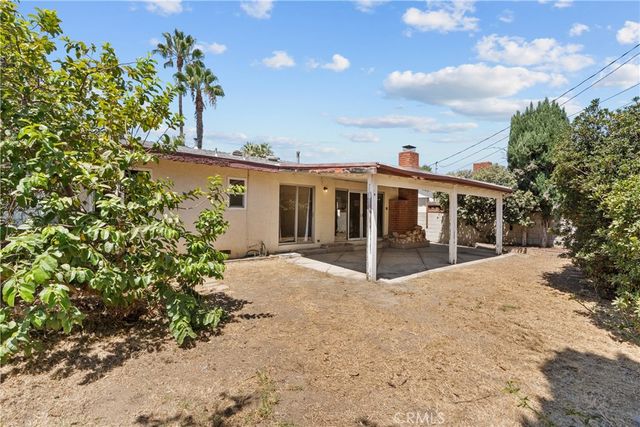 10048 Swinton Avenue, Granada Hills, CA 91343