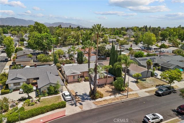 10048 Swinton Avenue, Granada Hills, CA 91343