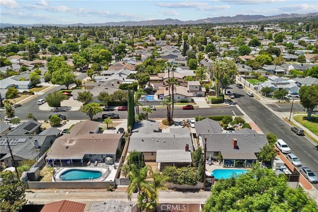 10048 Swinton Avenue, Granada Hills, CA 91343