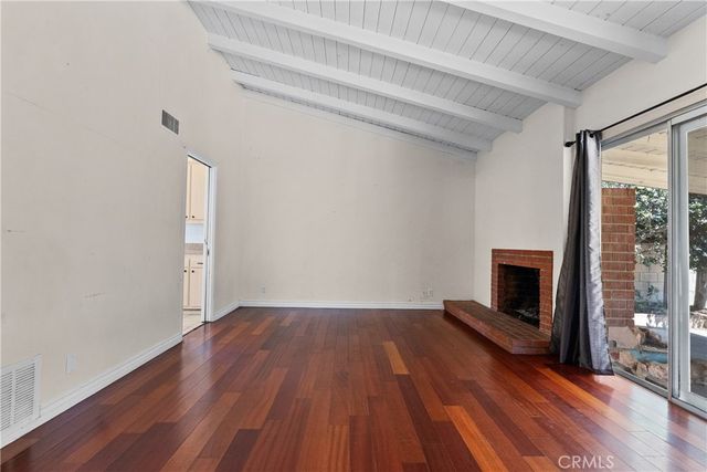 10048 Swinton Avenue, Granada Hills, CA 91343