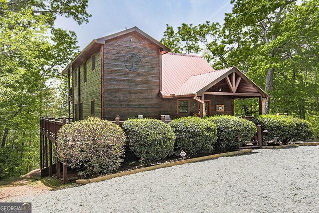 88 Black Gum Lane, Blue Ridge, GA 30513