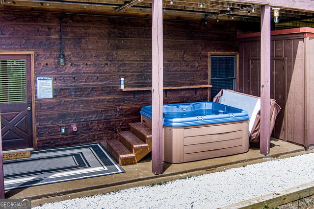 88 Black Gum Lane, Blue Ridge, GA 30513