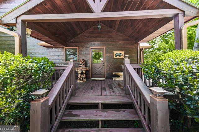 88 Black Gum Lane, Blue Ridge, GA 30513