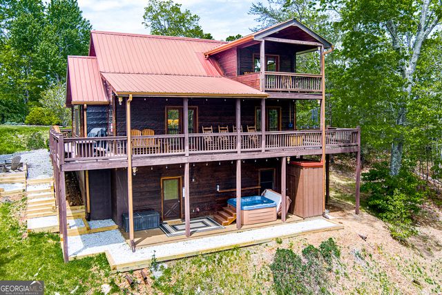 88 Black Gum Lane, Blue Ridge, GA 30513