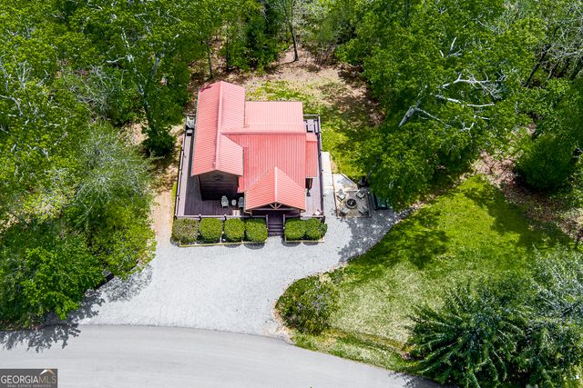 88 Black Gum Lane, Blue Ridge, GA 30513