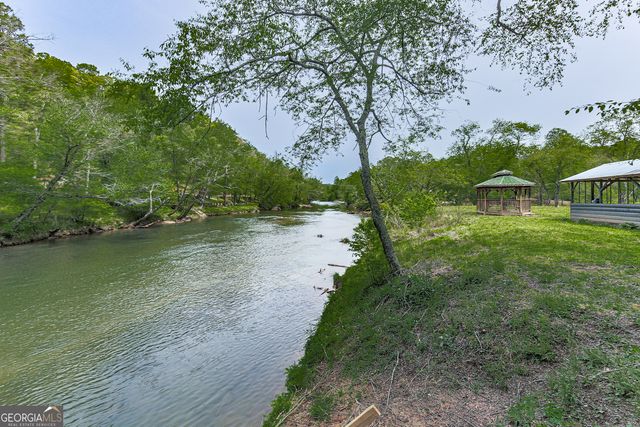 88 Black Gum Lane, Blue Ridge, GA 30513
