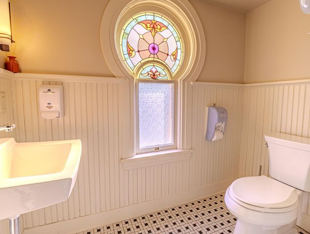 348 Bentley Avenue, Poultney, VT 05764