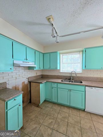 1443 Stone Mill Trace, Stone Mountain, GA 30083