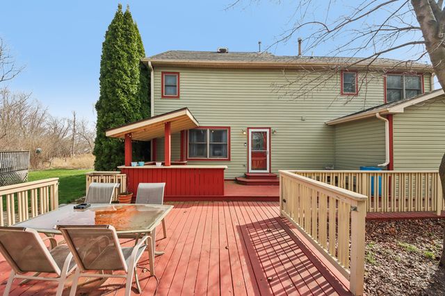 27884 W Riverside Drive, Antioch, IL 60002