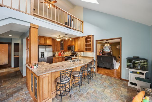27884 W Riverside Drive, Antioch, IL 60002