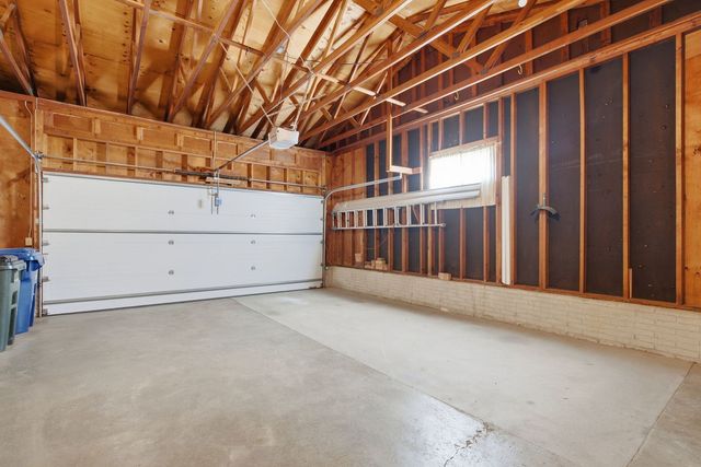 4702 Sheridan Street, Davenport, IA 52806