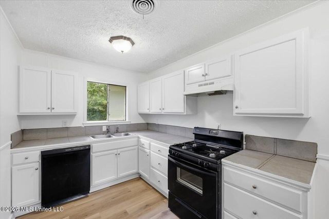 4251 Old Brandon Road, Pearl, MS 39208