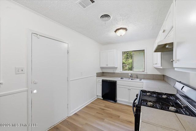 4251 Old Brandon Road, Pearl, MS 39208