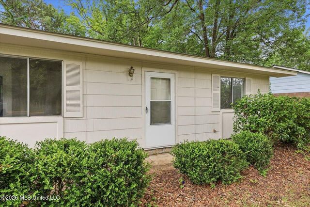 4251 Old Brandon Road, Pearl, MS 39208