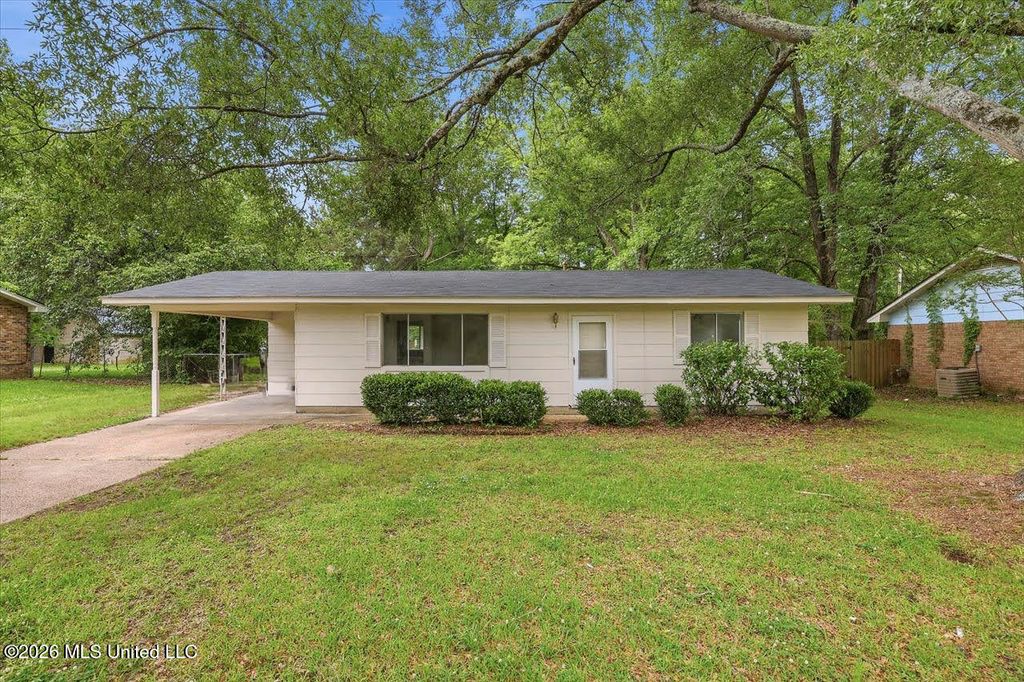 4251 Old Brandon Road, Pearl, MS 39208