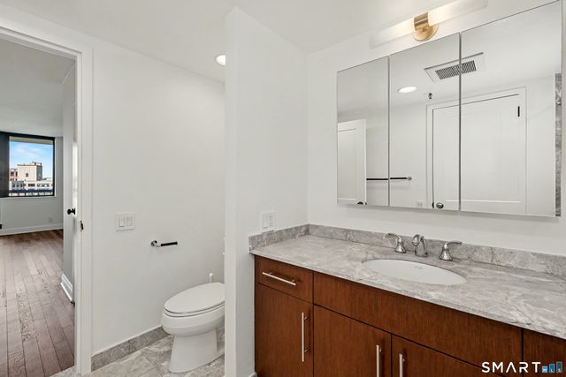 25 Forest Street 14D, Stamford, CT 06901