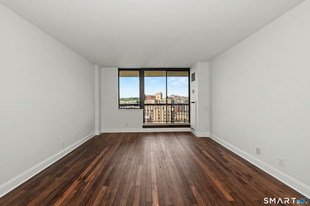 25 Forest Street 14D, Stamford, CT 06901