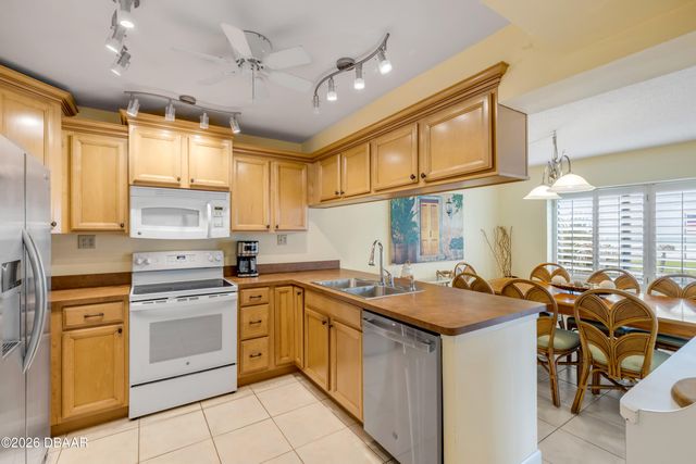 4501 S Atlantic Ave Apt 319, New Smyrna Beach, FL 32169