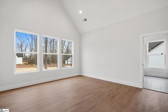 2730 N 29 Highway, Anderson, SC 29621