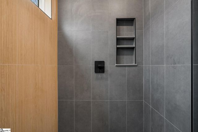 2730 N 29 Highway, Anderson, SC 29621