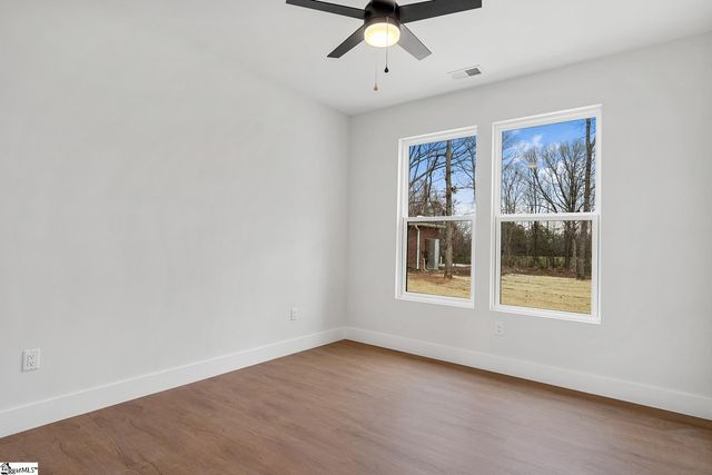 2730 N 29 Highway, Anderson, SC 29621