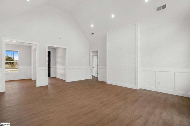 2730 N 29 Highway, Anderson, SC 29621