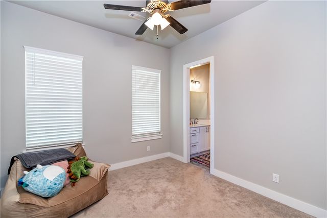 146 E South Street, Fayetteville, AR 72701