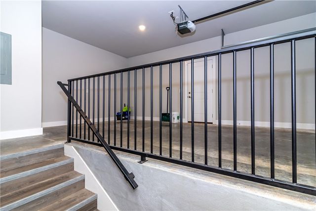 146 E South Street, Fayetteville, AR 72701