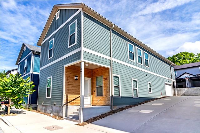 146 E South Street, Fayetteville, AR 72701