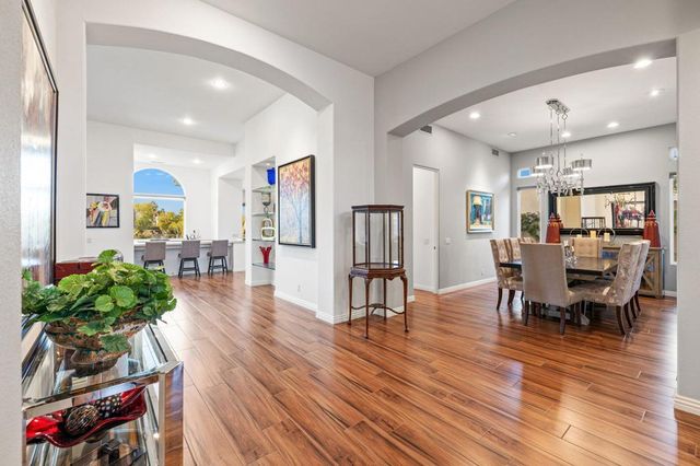 704 Mission Creek Drive, Palm Desert, CA 92211
