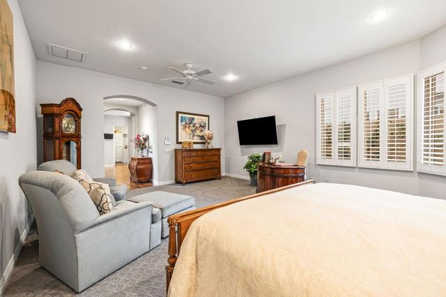 704 Mission Creek Drive, Palm Desert, CA 92211