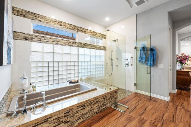 704 Mission Creek Drive, Palm Desert, CA 92211