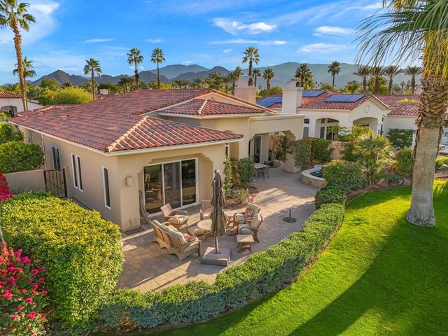 704 Mission Creek Drive, Palm Desert, CA 92211