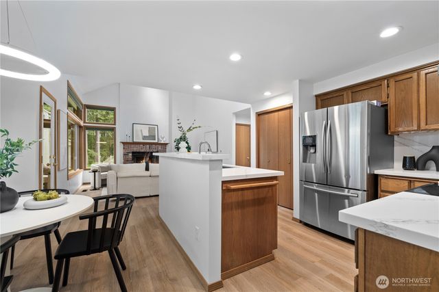 3736 248th Place SE, Sammamish, WA 98029