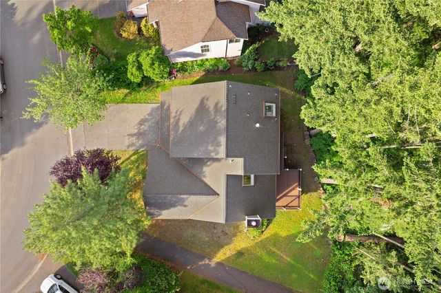 3736 248th Place SE, Sammamish, WA 98029