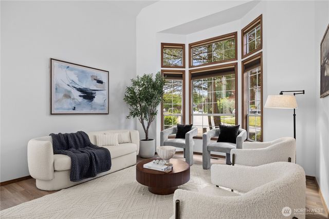 3736 248th Place SE, Sammamish, WA 98029