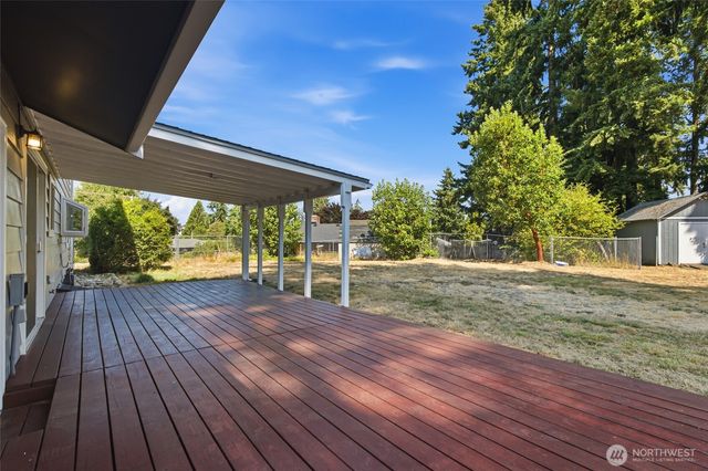 7804 Bobcat Drive SE, Lacey, WA 98503