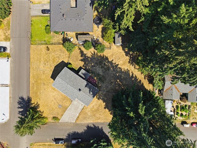 7804 Bobcat Drive SE, Lacey, WA 98503