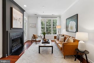 2330 14TH ST N #308, Arlington, VA 22201