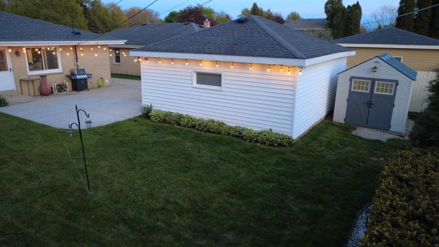 56 Illinois STREET, Racine, WI 53405