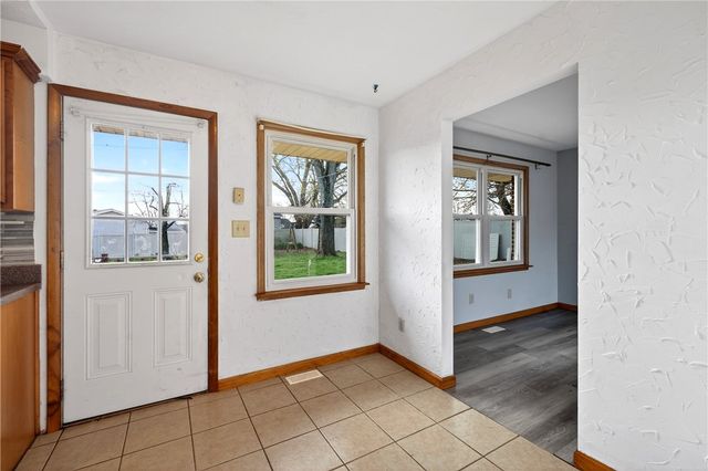 78 N Tippecanoe Drive, Tipp City, OH 45371