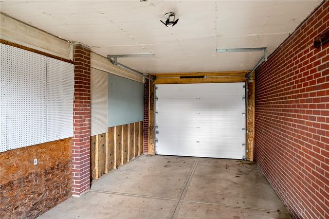 78 N Tippecanoe Drive, Tipp City, OH 45371