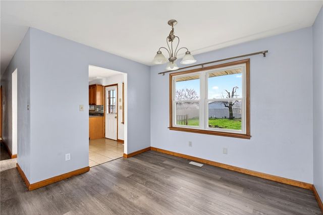 78 N Tippecanoe Drive, Tipp City, OH 45371