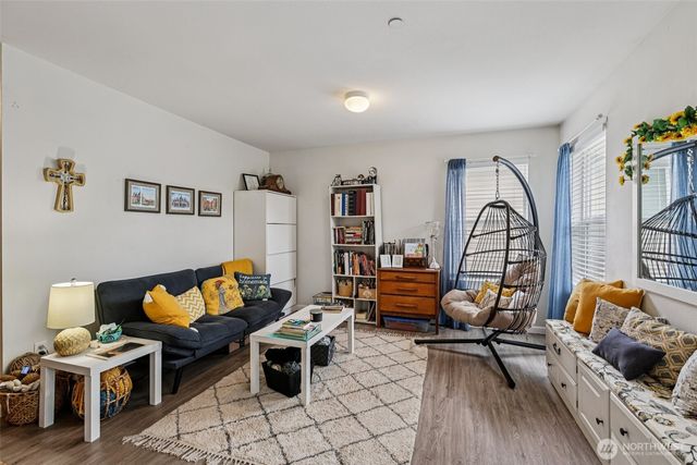 3178 Hoffman Hill Boulevard, Dupont, WA 98327