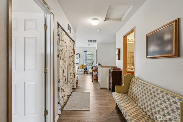 3178 Hoffman Hill Boulevard, Dupont, WA 98327