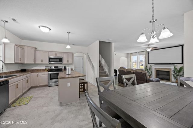 806 Tuscarora Trail, Jacksonville, NC 28546