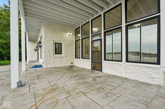 10915 Brigantine Drive, Indianapolis, IN 46256