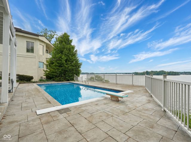 10915 Brigantine Drive, Indianapolis, IN 46256