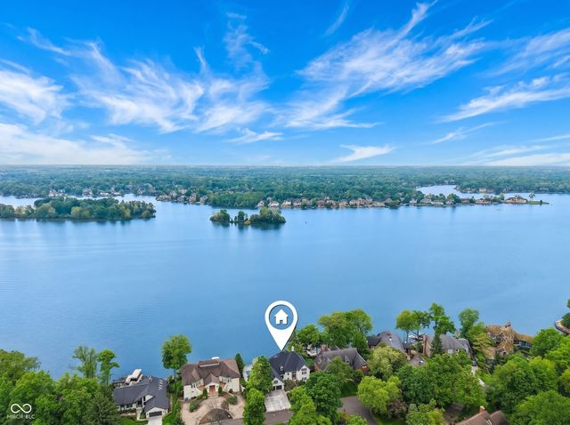 10915 Brigantine Drive, Indianapolis, IN 46256